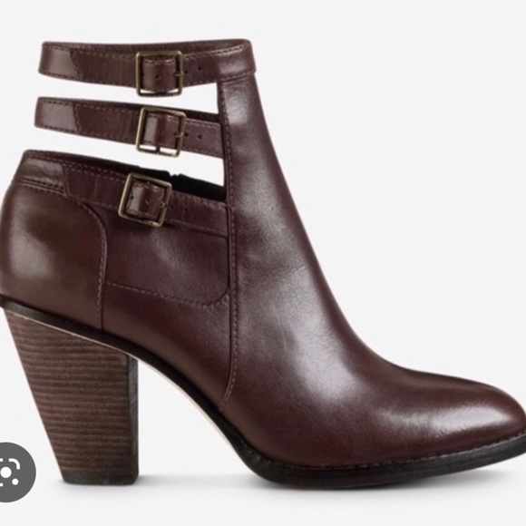 Cole Haan Dalton Bootie, Size 6.5, Black - Picture 2 of 16